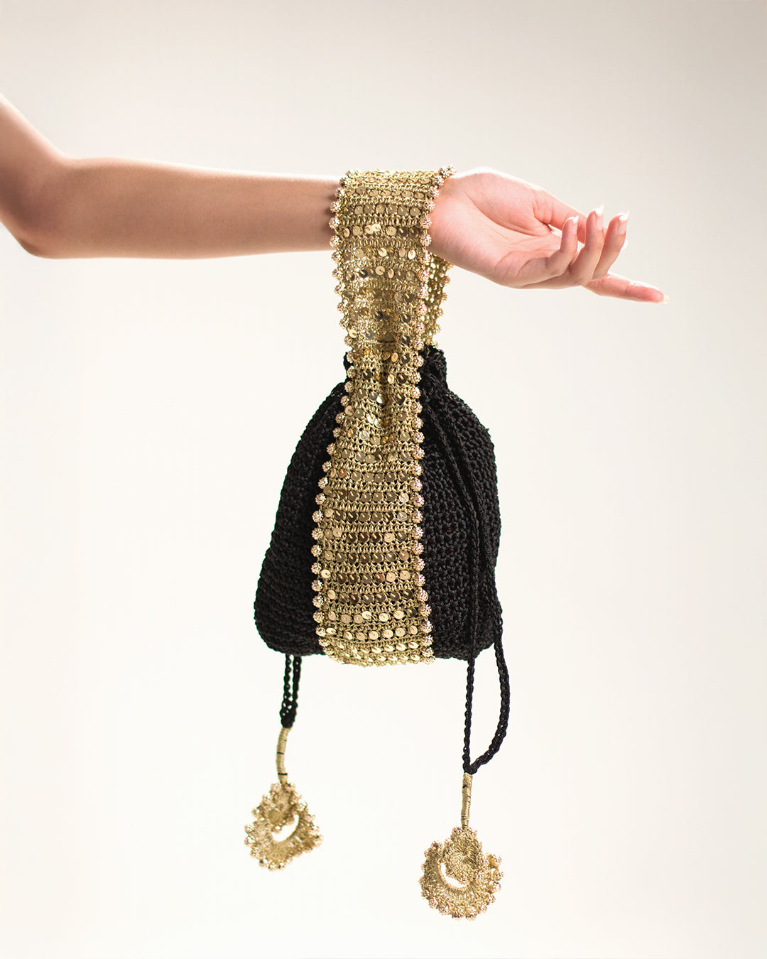 Sindoor (Black with Paani Gold)